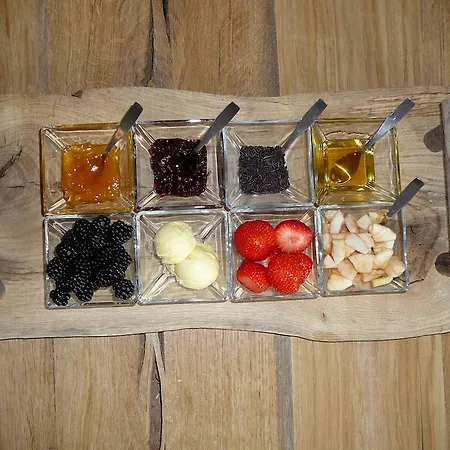 Bed & Breakfast Gasterij Landschot 3*