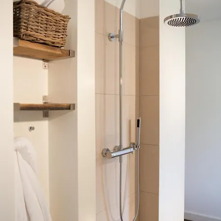 Gasterij Landschot Bed & Breakfast Hoogeloon